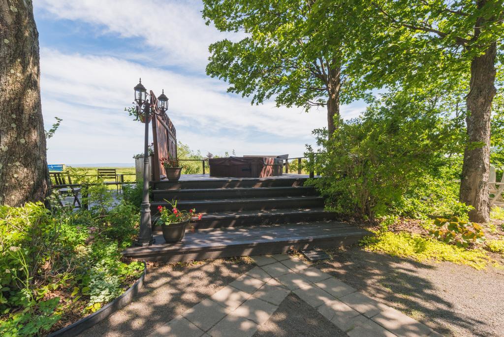 Auberge La Courtepointe Petite-Riviere-Saint-Francois Esterno foto